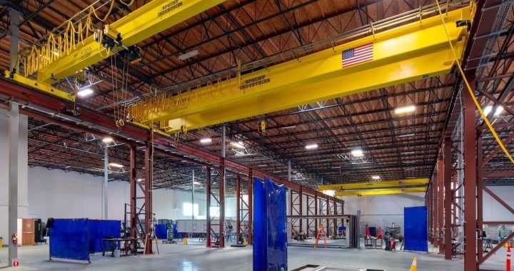 Specht Industries installs R&m Cranes